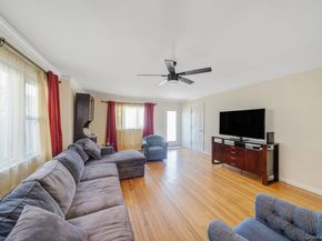 558 E Walnut Street, Long Beach NY 11561