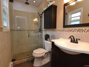 14 Mark Lane, Farmingville NY 11738