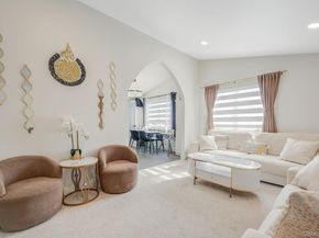 16 Riviera Parkway, Lindenhurst NY 11757