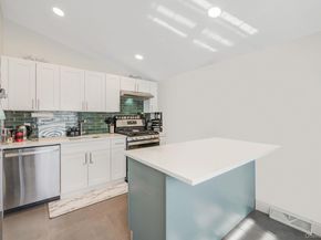 16 Riviera Parkway, Lindenhurst NY 11757