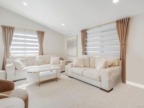 16 Riviera Parkway, Lindenhurst NY 11757