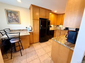81 Stanford Court B, Wantagh NY 11793