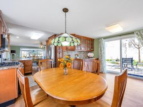 70 Featherbed Lane, Oakdale NY 11769