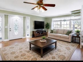 70 Featherbed Lane, Oakdale NY 11769