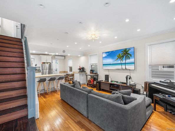162 Beach 27th Street, Far Rockaway NY 11691