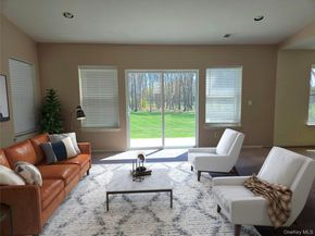 168 Hampton Vista Drive, Manorville NY 11949