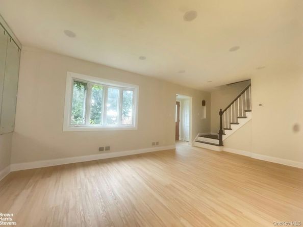 96 Nassau Street, Elmont NY 11003