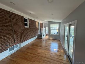 245 Warren Street, Uniondale NY 11553