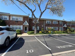 100 Connetquot Avenue 10, East Islip NY 11730