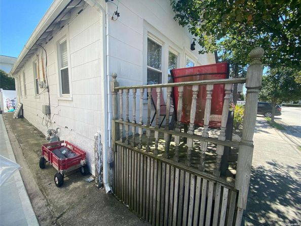 68 S Parkside Drive, Point Lookout NY 11569