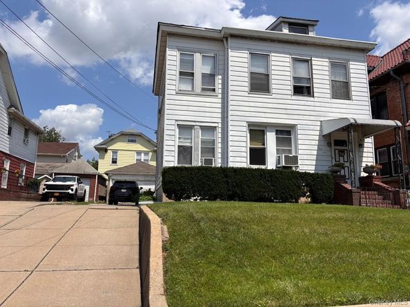 150-29 86th Avenue, Briarwood NY 11432