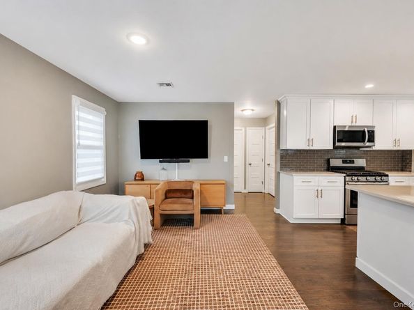 47 fendale, Franklin Square NY 11010