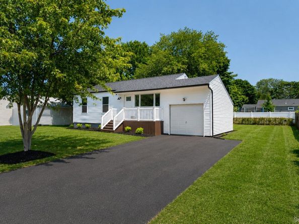 743 Hoffman Avenue, Bellport NY 11713