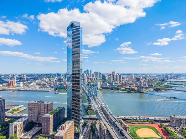 250 South Street 50N, New York (Manhattan) NY 10002