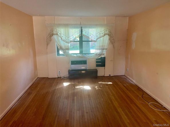 90-25 Shore Parkway 91, Howard Beach NY 11414