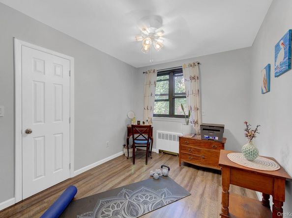245-14 61st Avenue 0126, Douglaston NY 11362