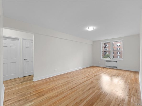 88-01 35th Avenue 3G, Jackson Heights NY 11372