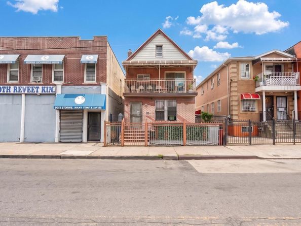 10640 Sutphin Boulevard, Jamaica NY 11435