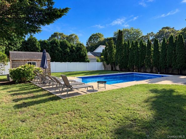 22 Maryland Boulevard, Hampton Bays NY 11946