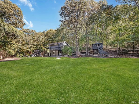 644 BREAD AND CHEESE HOLLOW Road, Northport NY 11768