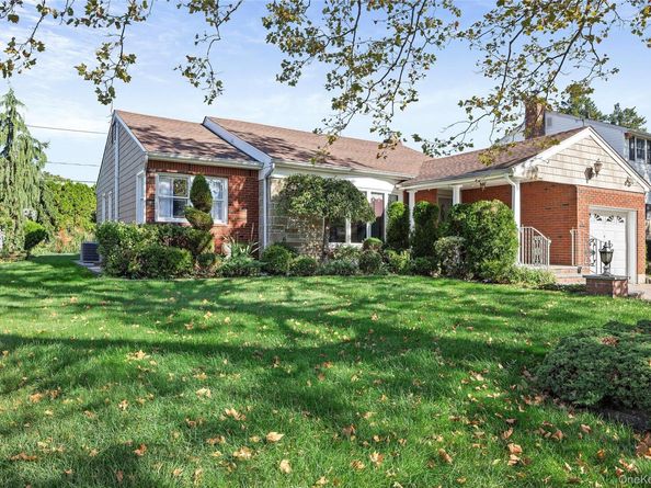 57 Patton Boulevard, New Hyde Park NY 11040