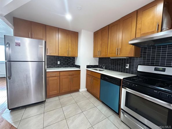 6475 Austin Street 4C, Rego Park NY 11374