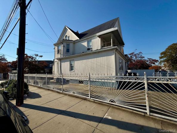 121-20 97th Avenue, Richmond Hill S. NY 11419