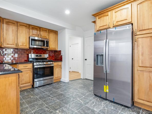 154 Jerusalem Avenue, Hempstead NY 11550