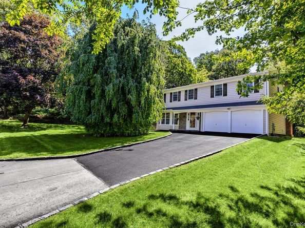 22 Partridge Court, Miller Place NY 11764
