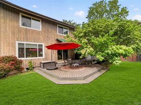 3 Leir Court, White Plains NY 10605
