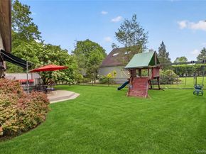 3 Leir Court, White Plains NY 10605