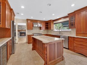 3 Leir Court, White Plains NY 10605