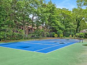 217 Springmeadow Drive I, Holbrook NY 11741