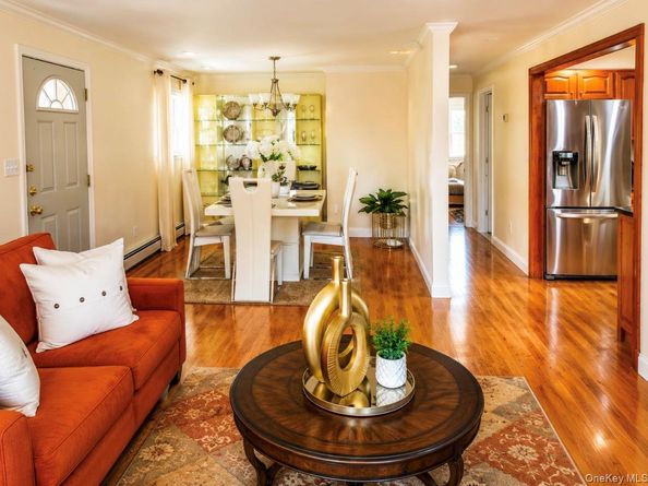 223-15 109th Avenue, Queens Village NY 11429