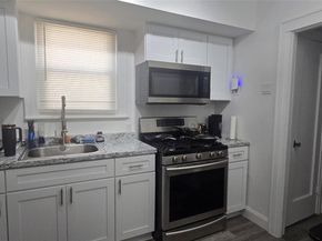 10416 200th Street, Hollis NY 11412