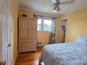 90-17 165th Avenue, Howard Beach NY 11414