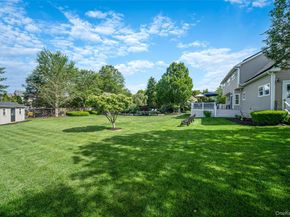 19 Sweetgum Lane, Miller Place NY 11764