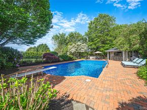 19 Sweetgum Lane, Miller Place NY 11764