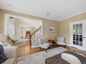 19 Sweetgum Lane, Miller Place NY 11764