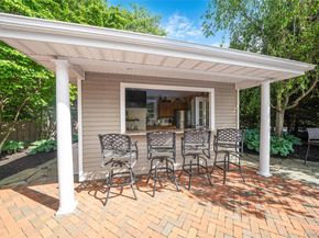 19 Sweetgum Lane, Miller Place NY 11764