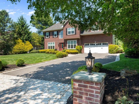 34 Ketchum Court, East Northport NY 11731