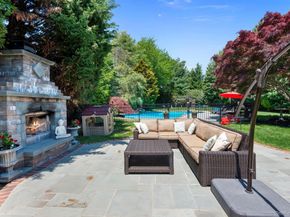 34 Ketchum Court, East Northport NY 11731