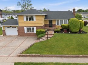 70 Polo Road, Massapequa NY 11758