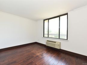 152-18 Union Turnpike 5O, Flushing NY 11367