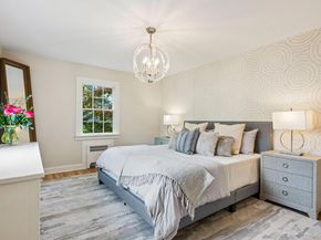 22 Shorehaven Lane, Manhasset NY 11030