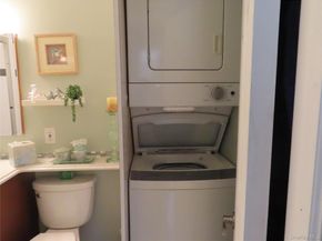 463 Mariners Way, Copiague NY 11726