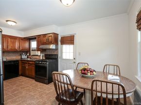 251 McKinley Parkway, Mineola NY 11501