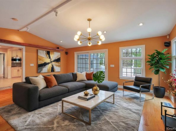 24 Timberline Drive, Huntington NY 11743