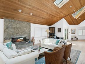 61 Hidden Cove Court, Southampton NY 11968