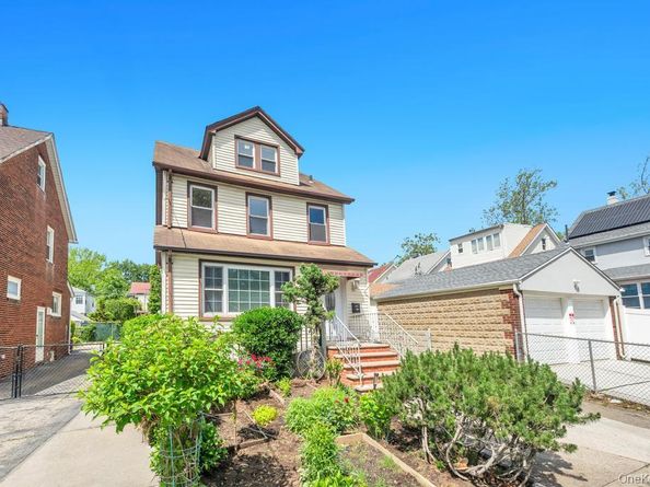 50-12 202 Street, Bayside NY 11364